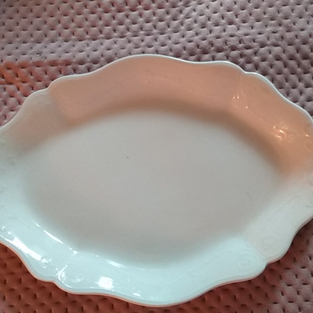 Vintage Milk glass